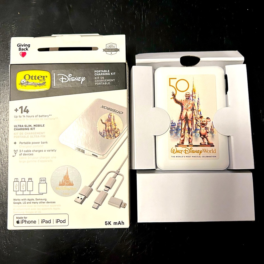 Disney 50th OtterBox Ultra-slim Charging Kit (compatible w/all phone types) 🏰👑
